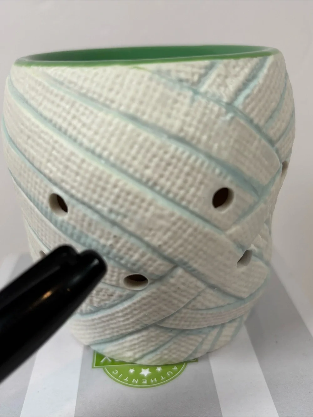 Scentsy Under Wraps Mummy Wax Warmer Halloween Spooky Wall Plug In Retired